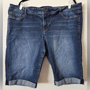 Cuffed Denium Bermuda Shorts